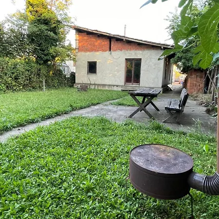 Danube Cottages Kır Evi Belgrad